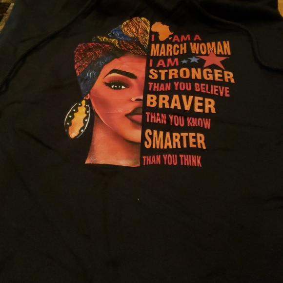 Jerzees Tops - Jerzees Graphic Hoodie